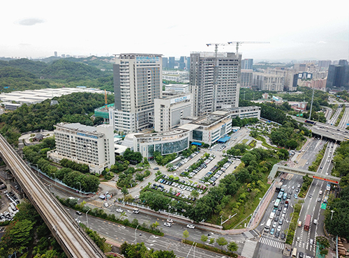 深圳第三人民醫(yī)院（防靜電活動(dòng)地板）